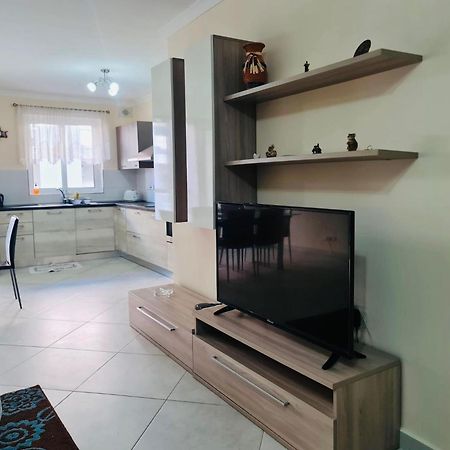 Mela Apartment 1 セント・ポールズ・ベイ エクステリア 写真